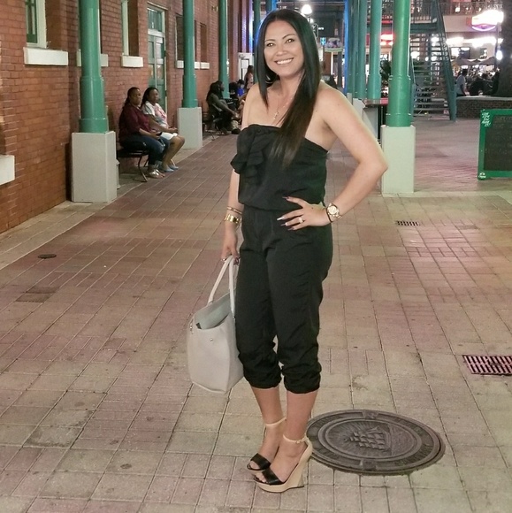 Meet your Posher, Christy - Picture 2 of 4